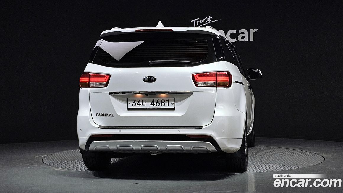 Kia Canival 2017