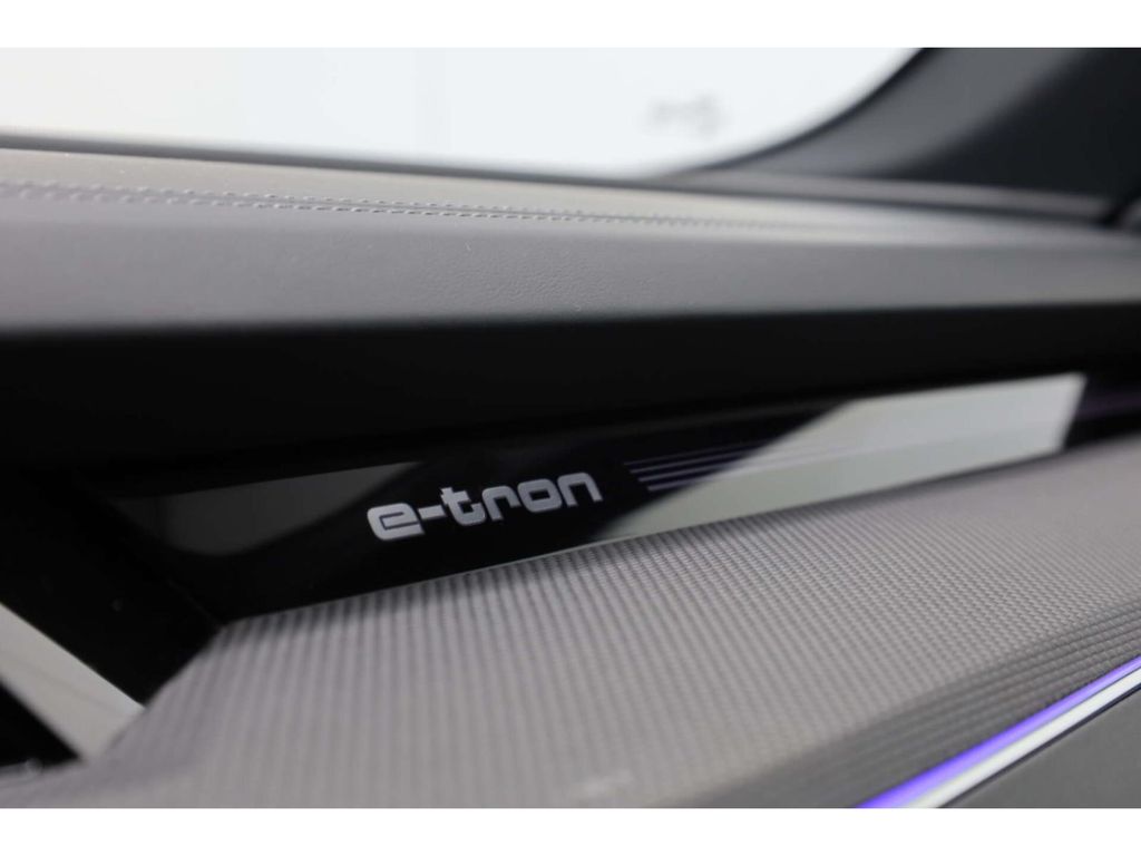 Audi e-tron 2020