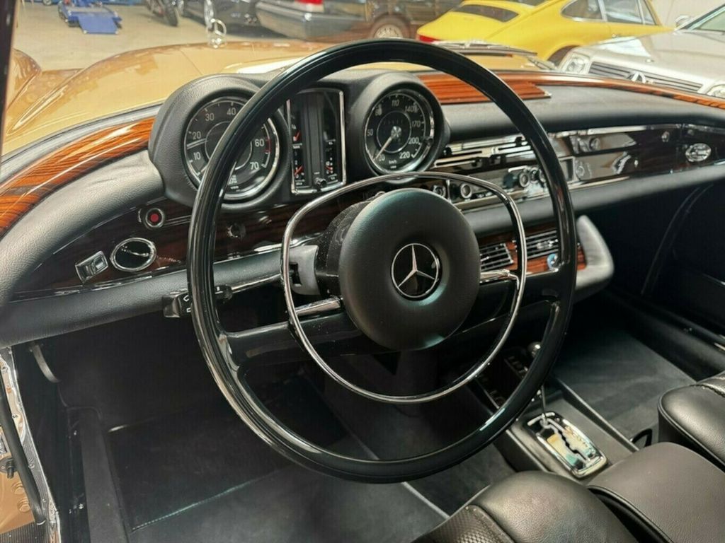 Mercedes-Benz 280 1969