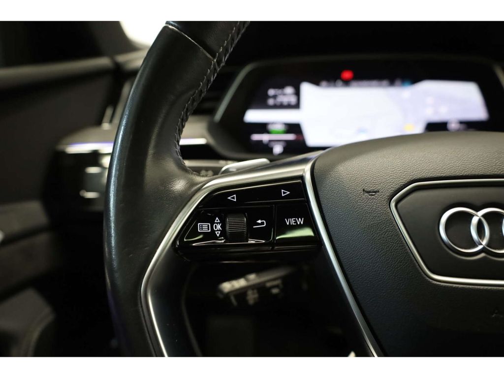 Audi e-tron 2020