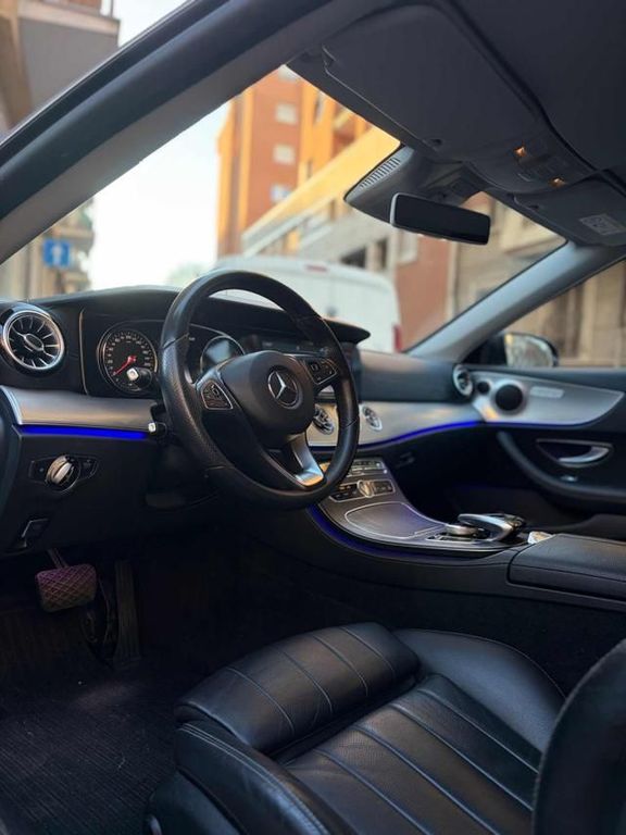 Mercedes-Benz E 220 2019