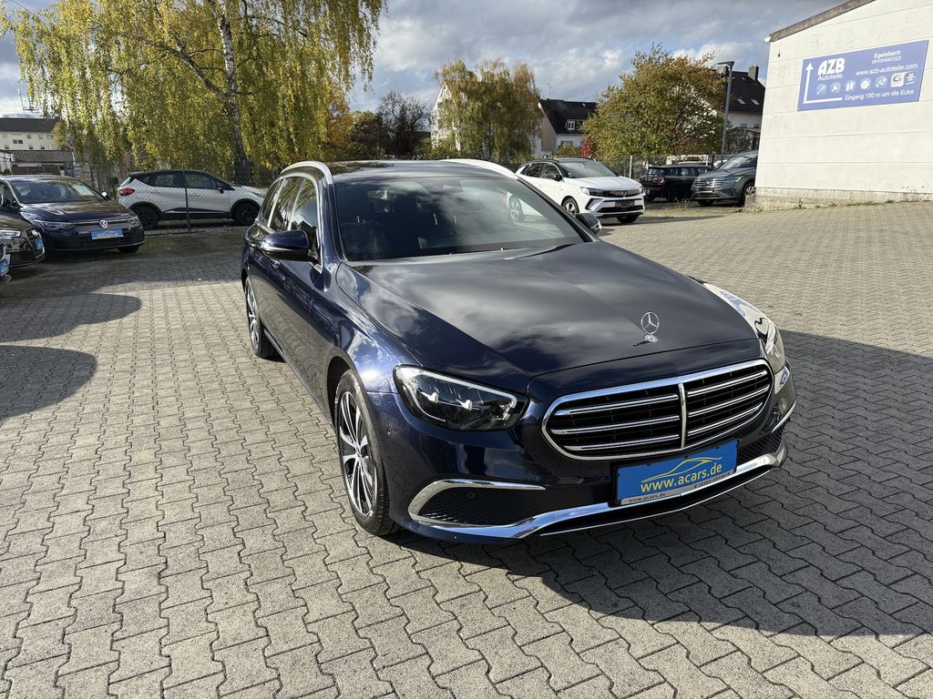Mercedes-Benz E 300 2022