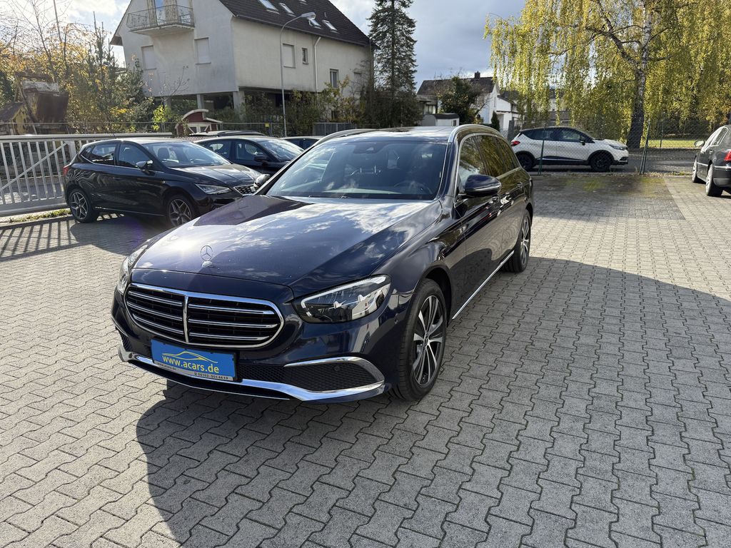 Mercedes-Benz E 300 2022