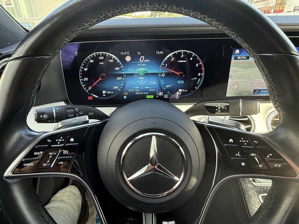 Mercedes-Benz E 300 2022