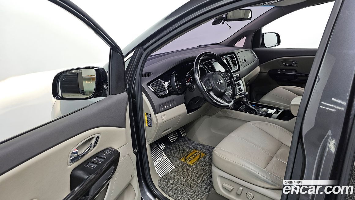 Kia Canival 2018