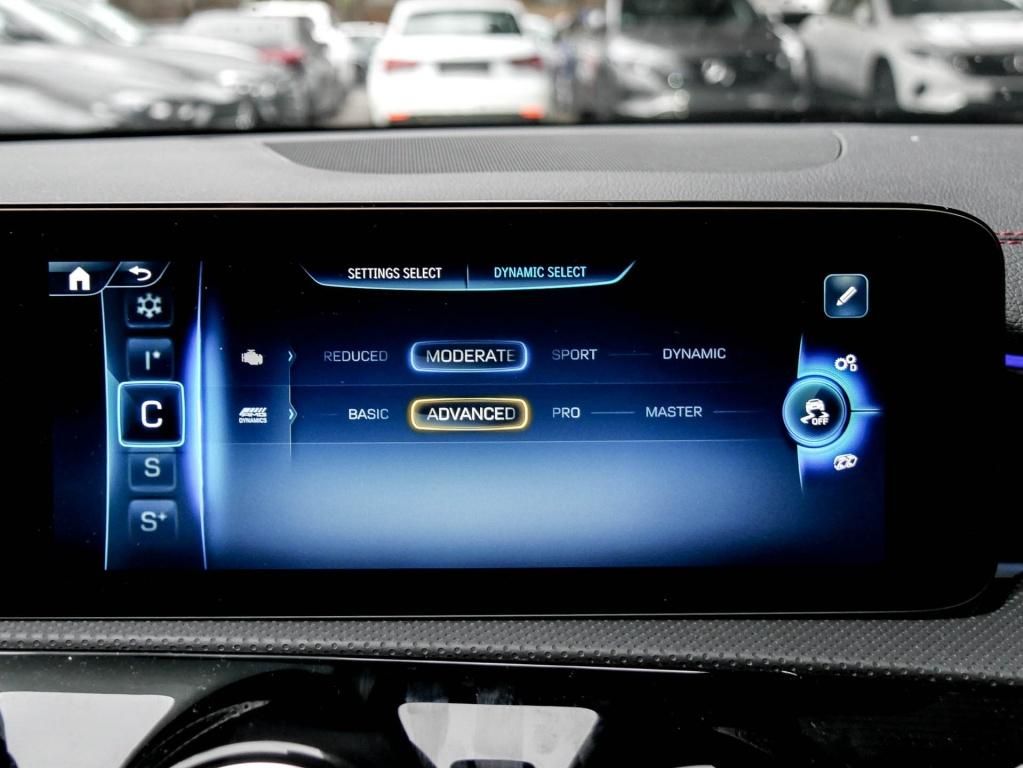 Mercedes-Benz CLA 45 AMG 2025