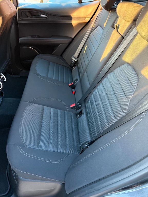 Alfa Romeo Stelvio 2022