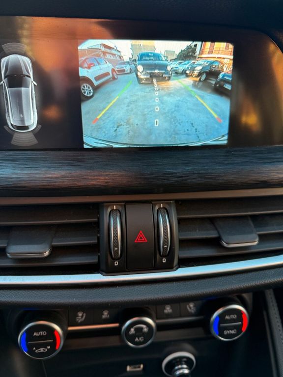 Alfa Romeo Stelvio 2022
