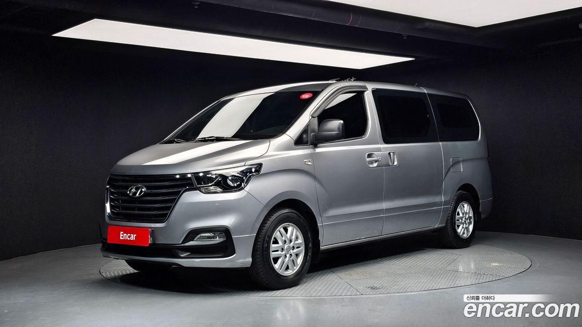 Hyundai Starex 2019