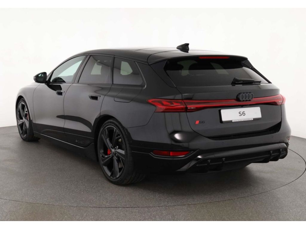 Audi S6 e-tron