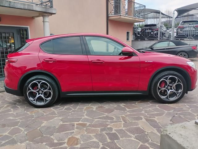 Alfa Romeo Stelvio 2021