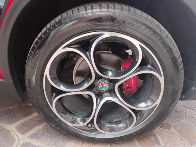 Alfa Romeo Stelvio 2021