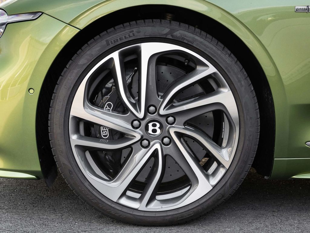 Bentley Continental GT 2025