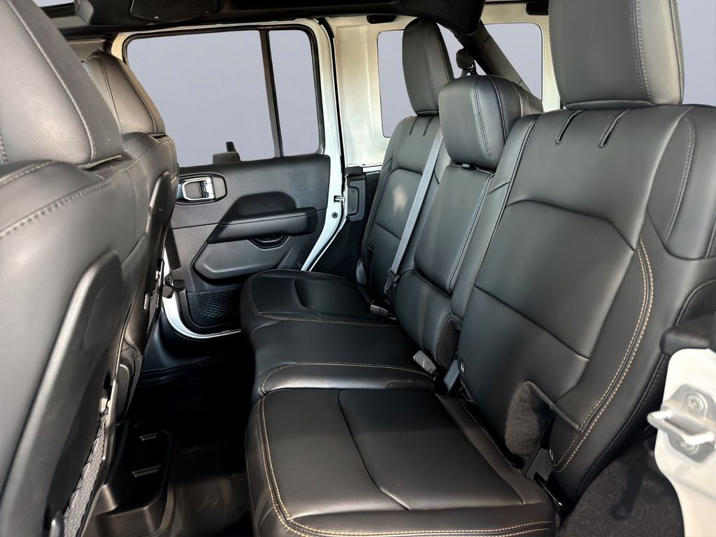 Jeep Wrangler 2025