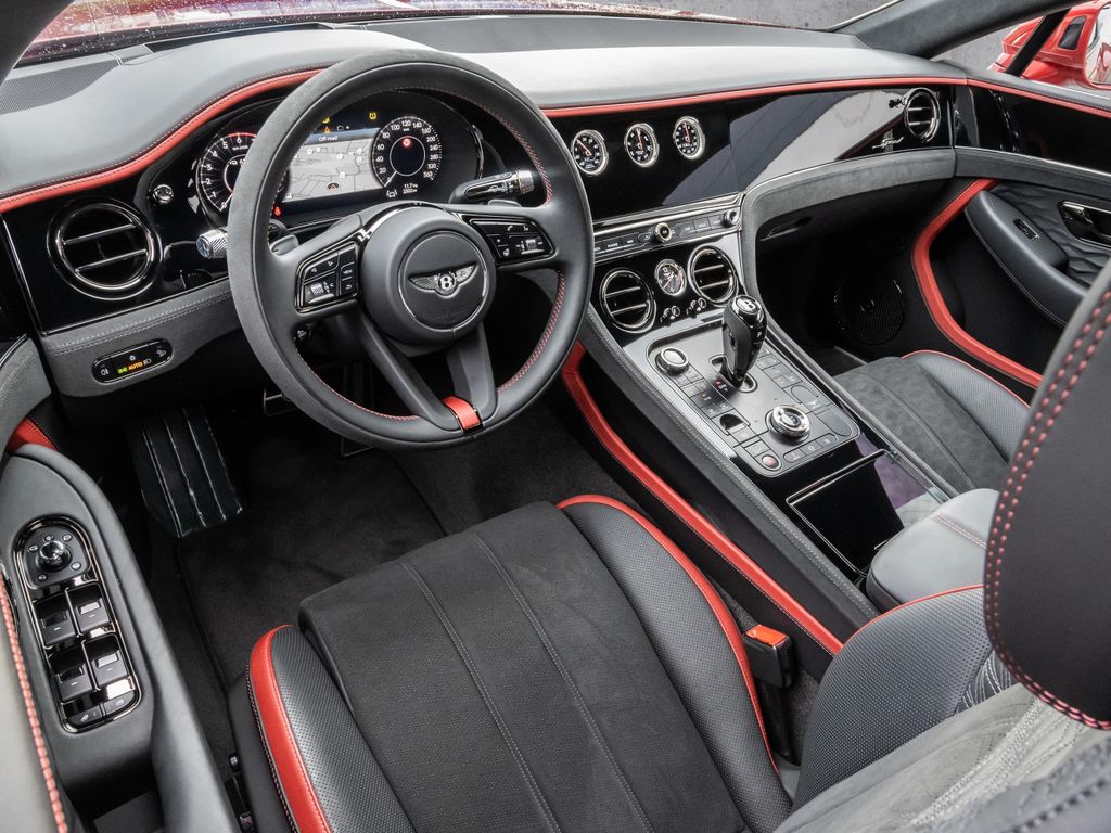 Bentley Continental GT 2025