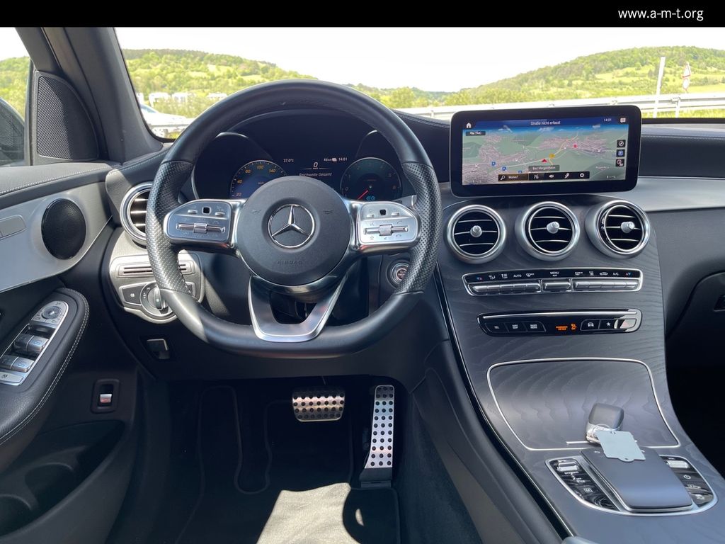 Mercedes-Benz GLC 300 2022
