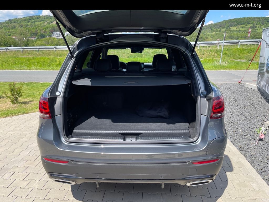 Mercedes-Benz GLC 300 2022