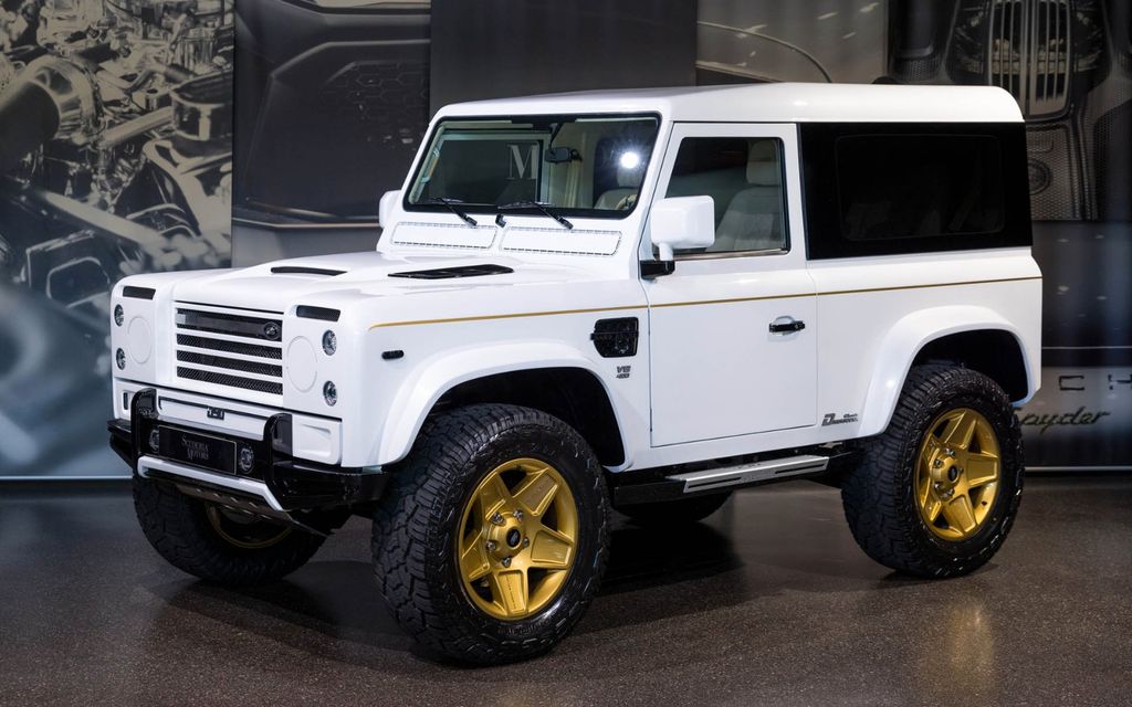 Land Rover Defender 1987