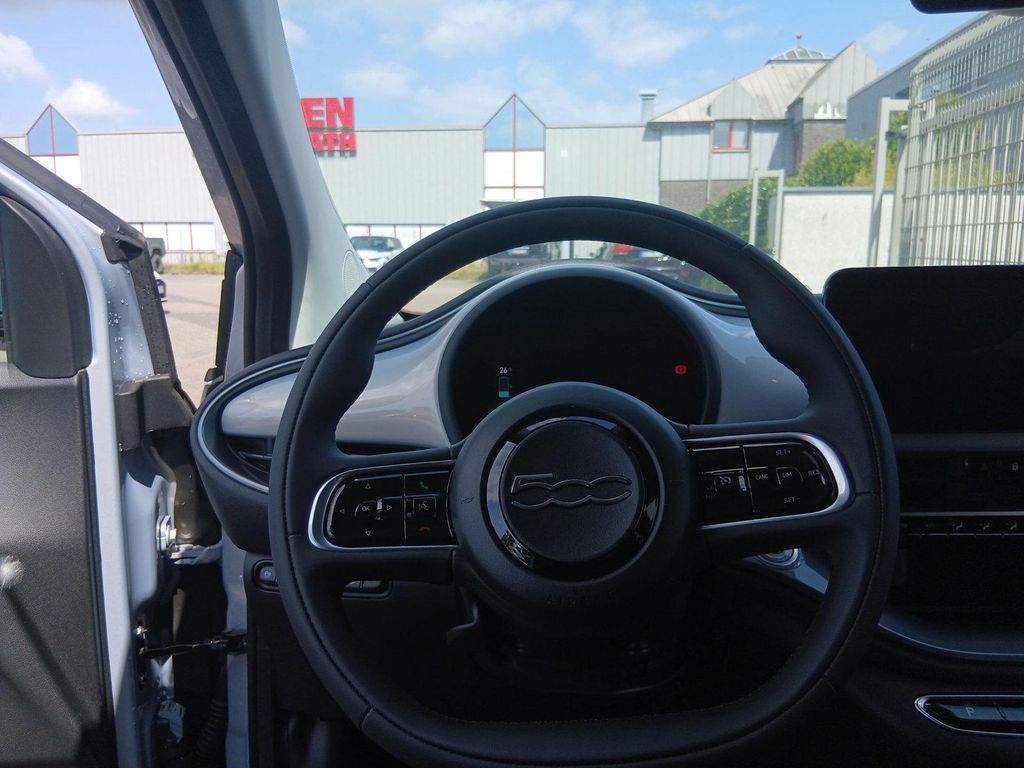 Fiat 500e 2025