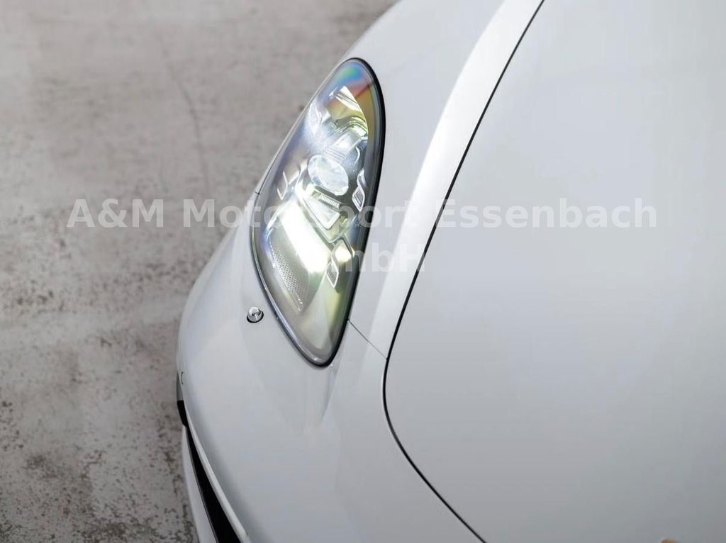 Porsche Boxster 2025