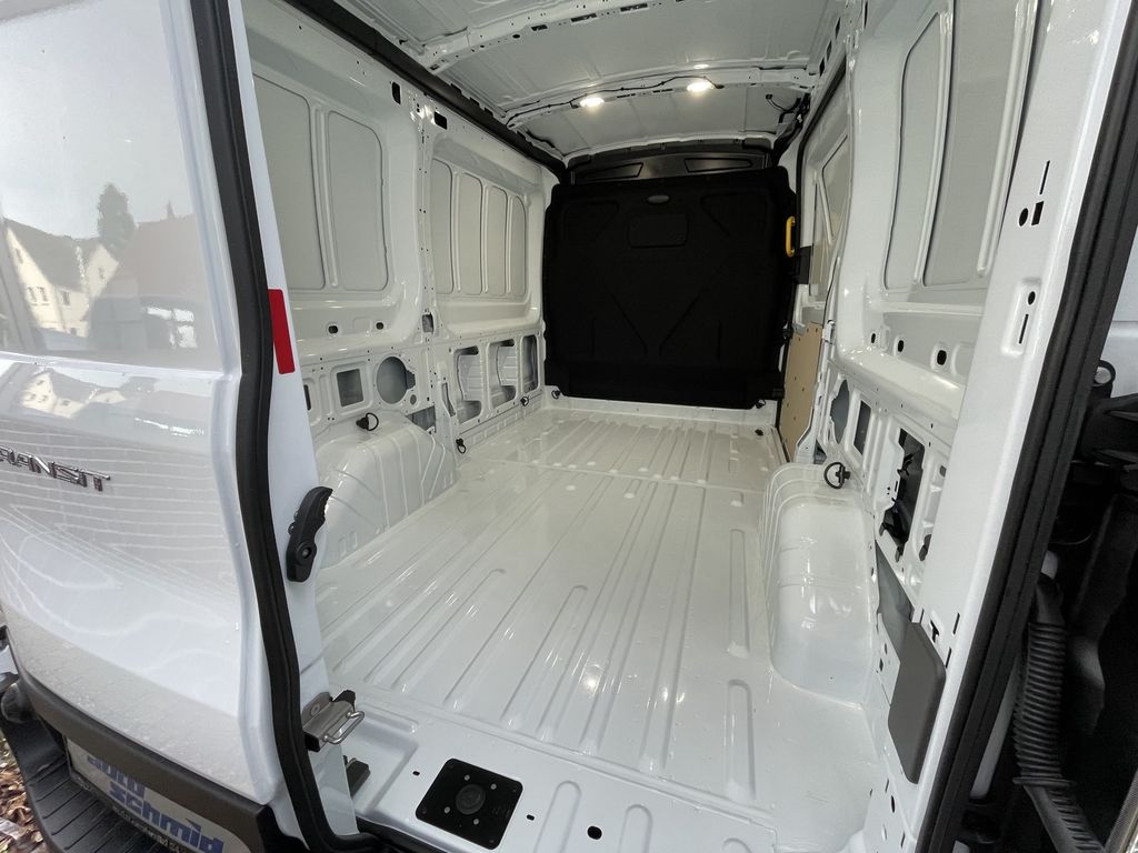 Ford Transit 2023