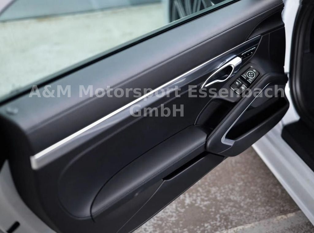 Porsche Boxster 2025