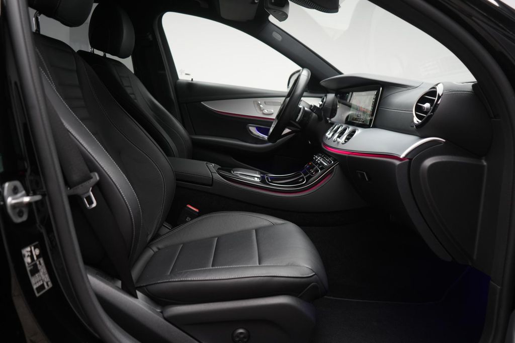 Mercedes-Benz E 300 2022