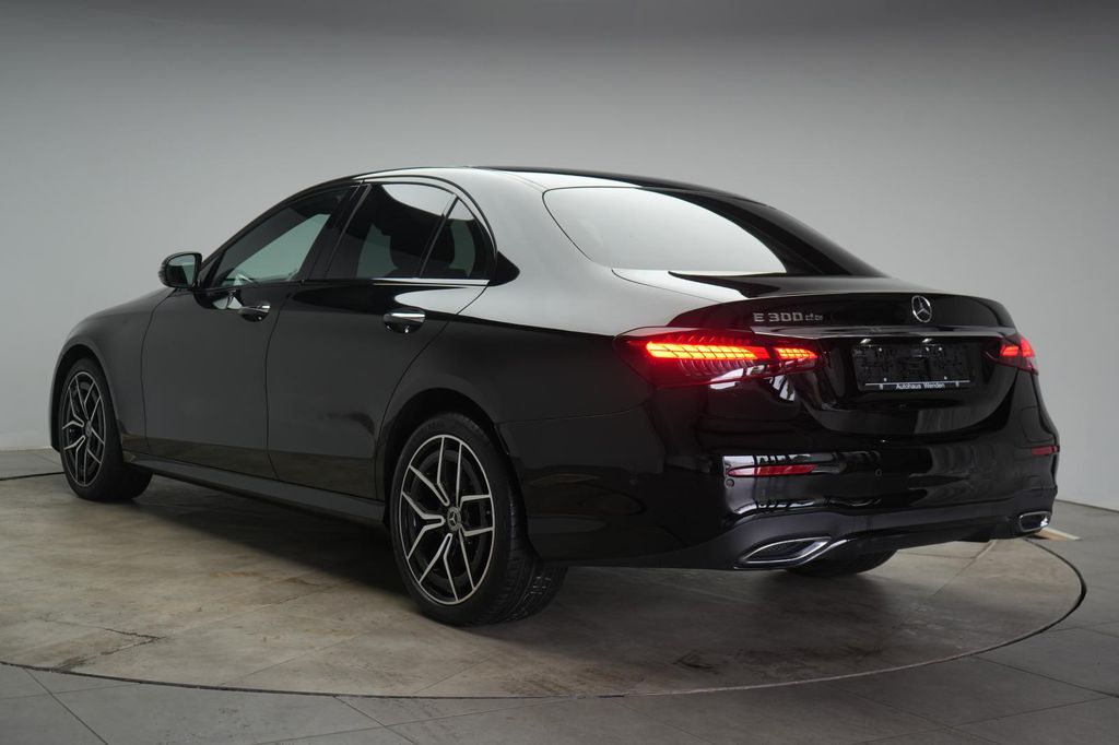Mercedes-Benz E 300 2022