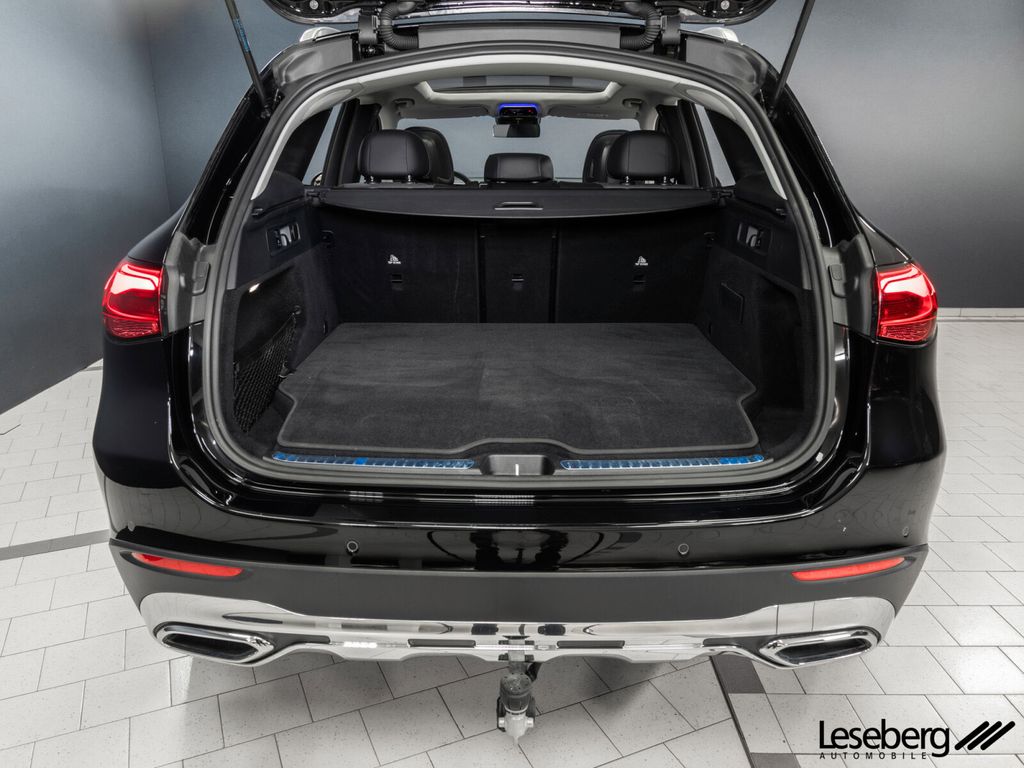 Mercedes-Benz GLC 300 2023