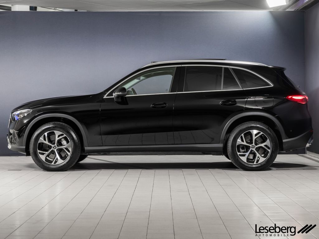 Mercedes-Benz GLC 300 2023