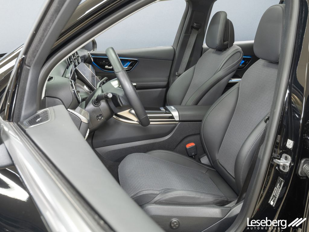 Mercedes-Benz GLC 300 2023