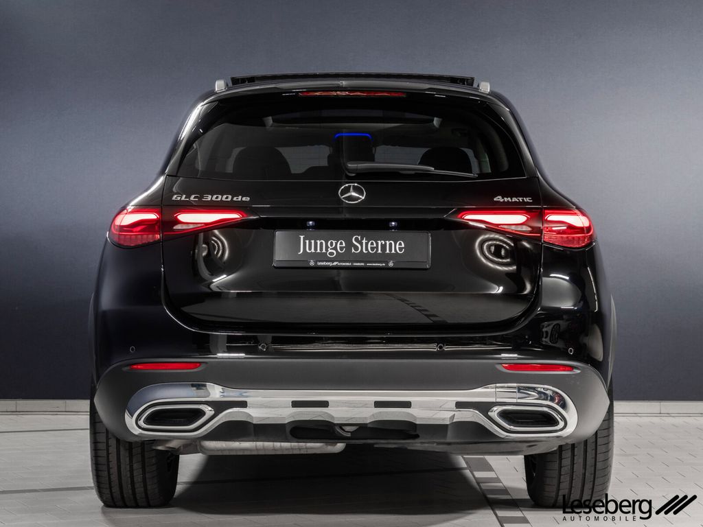 Mercedes-Benz GLC 300 2023