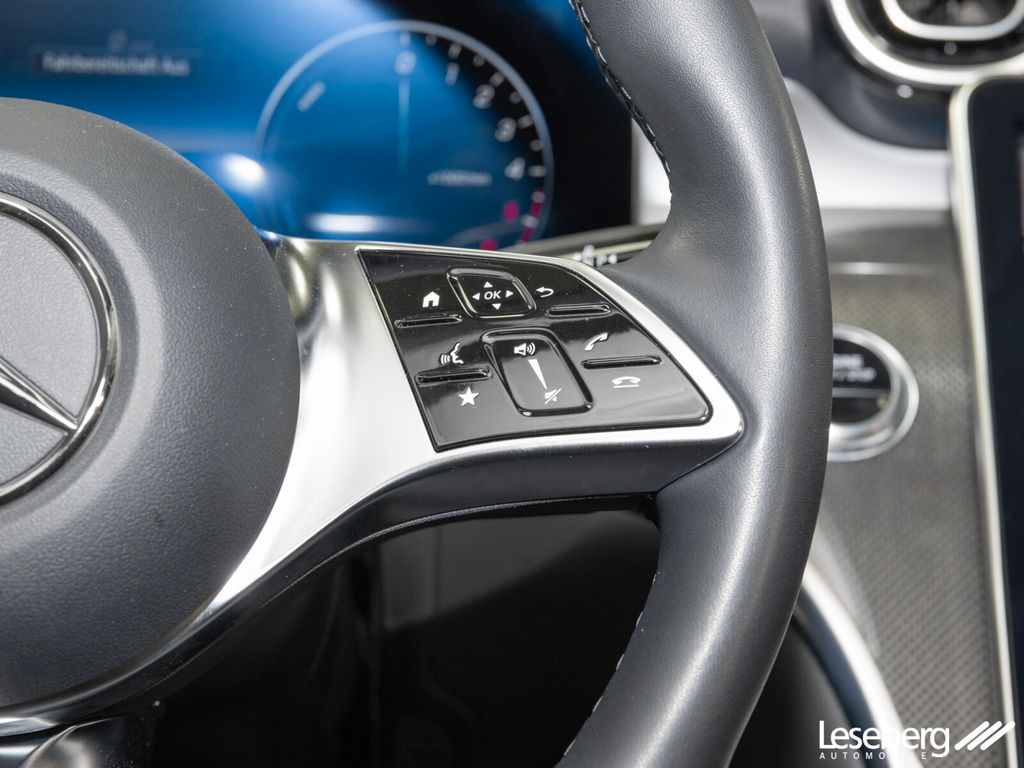 Mercedes-Benz GLC 300 2023