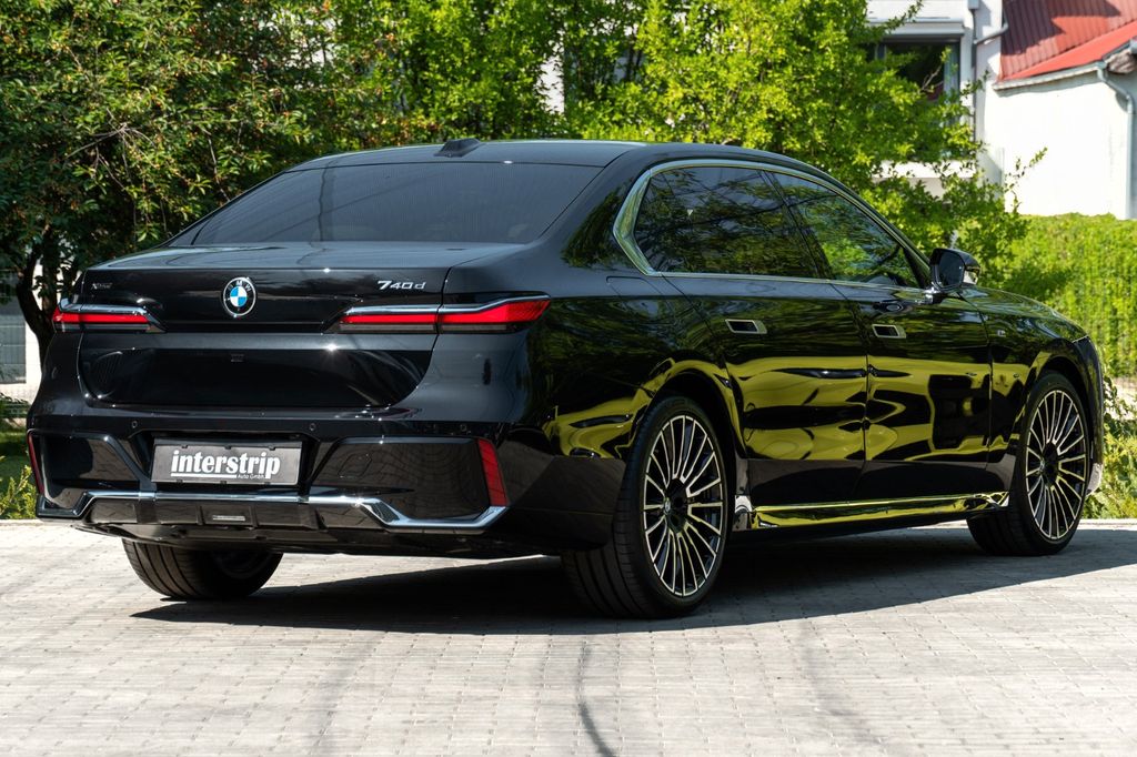 BMW 740 2025