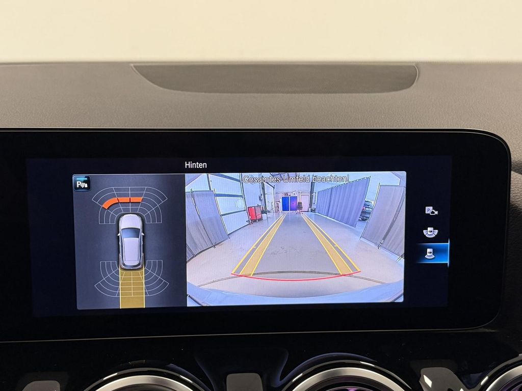 Mercedes-Benz B 200 2022