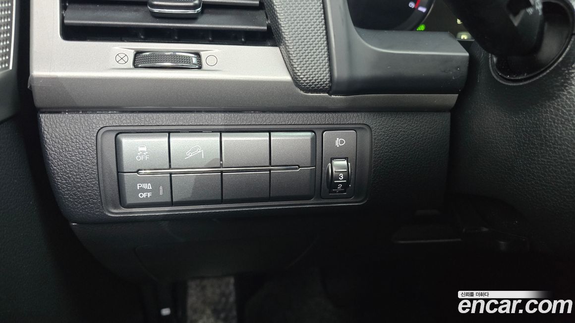 KG_Mobility_Ssangyong Rexton 2019