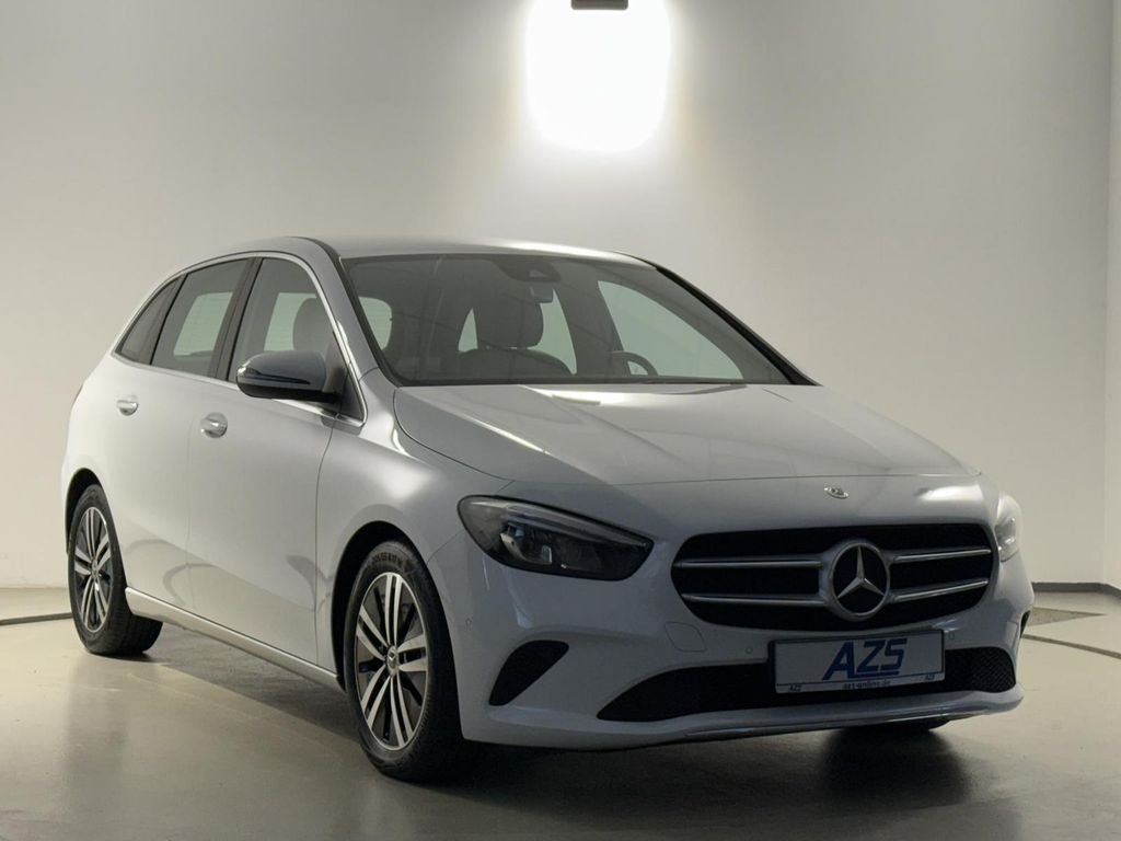 Mercedes-Benz B 200 2022