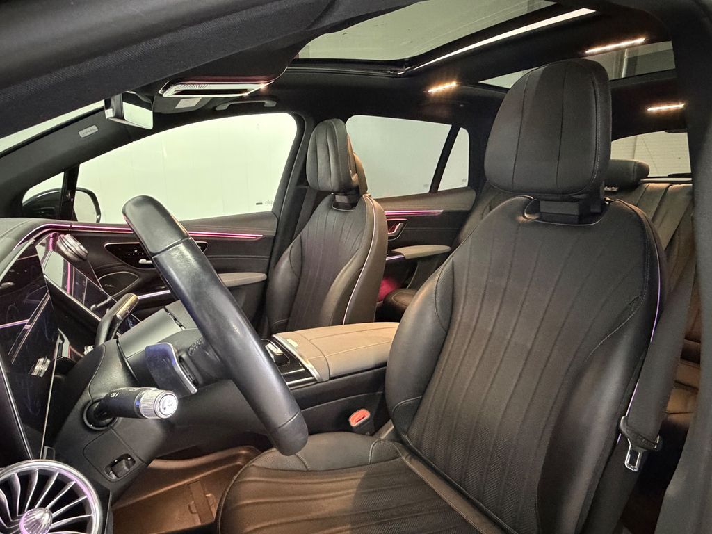 Mercedes-Benz EQS SUV 2023