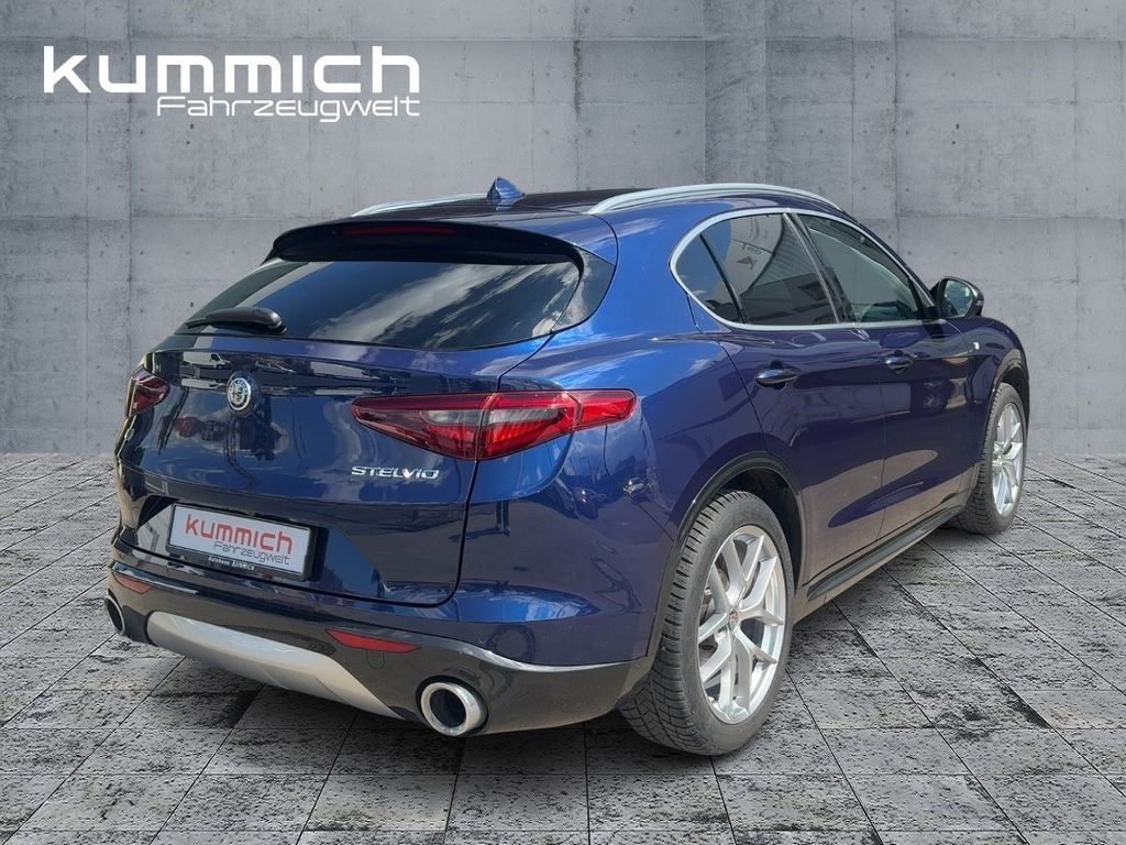 Alfa Romeo Stelvio 2021