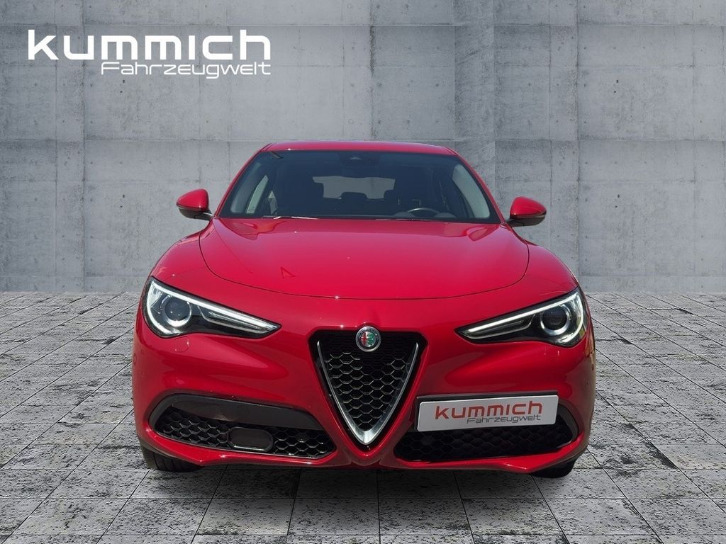 Alfa Romeo Stelvio 2021