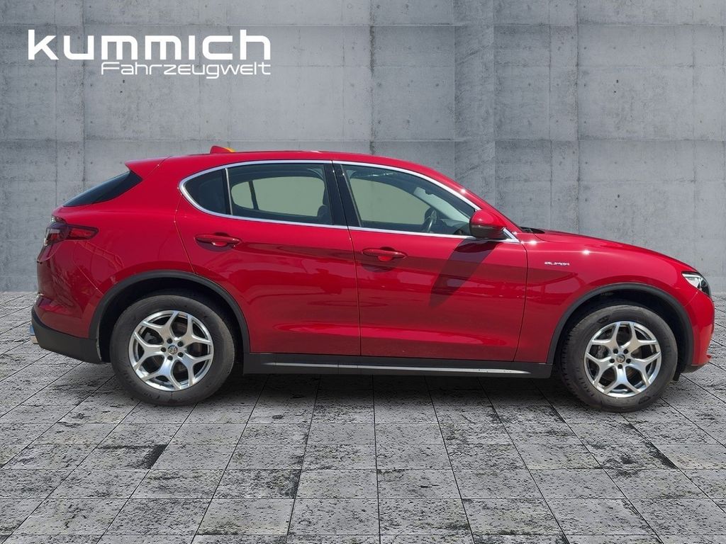 Alfa Romeo Stelvio 2021