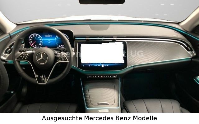 Mercedes-Benz E 300 2025
