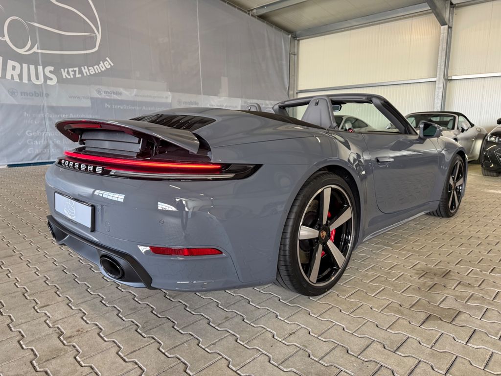 Porsche 992 2025