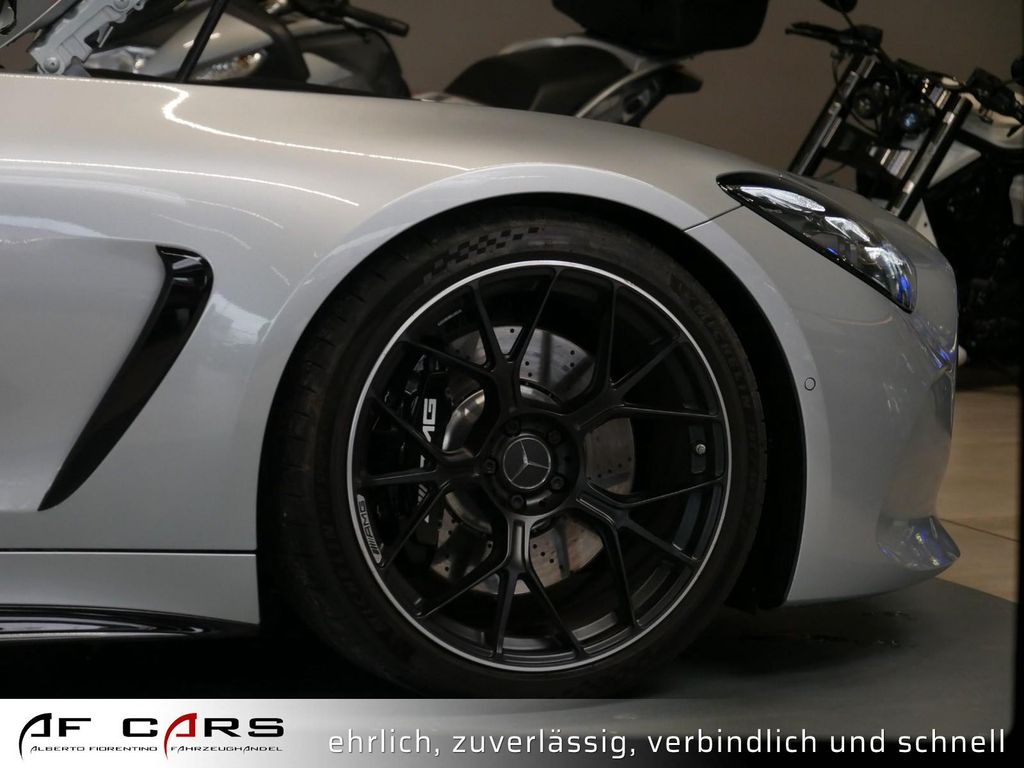 Mercedes-Benz AMG GT 2024