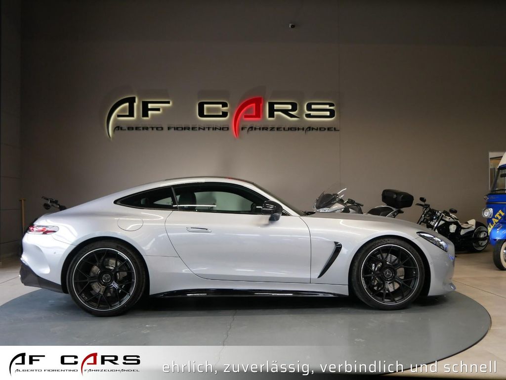 Mercedes-Benz AMG GT 2024