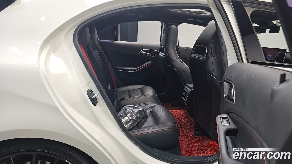 Mercedes-Benz A-Class 2015