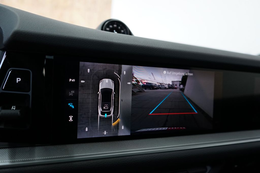 Porsche Cayenne 2025