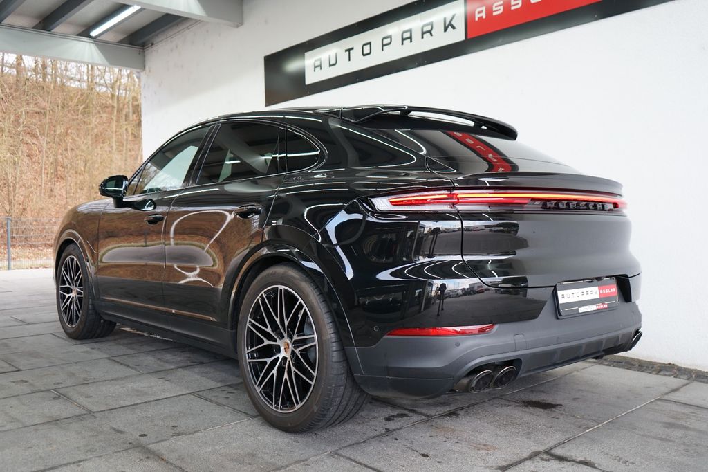 Porsche Cayenne 2025