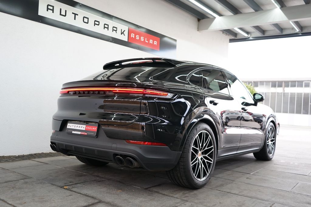 Porsche Cayenne 2025