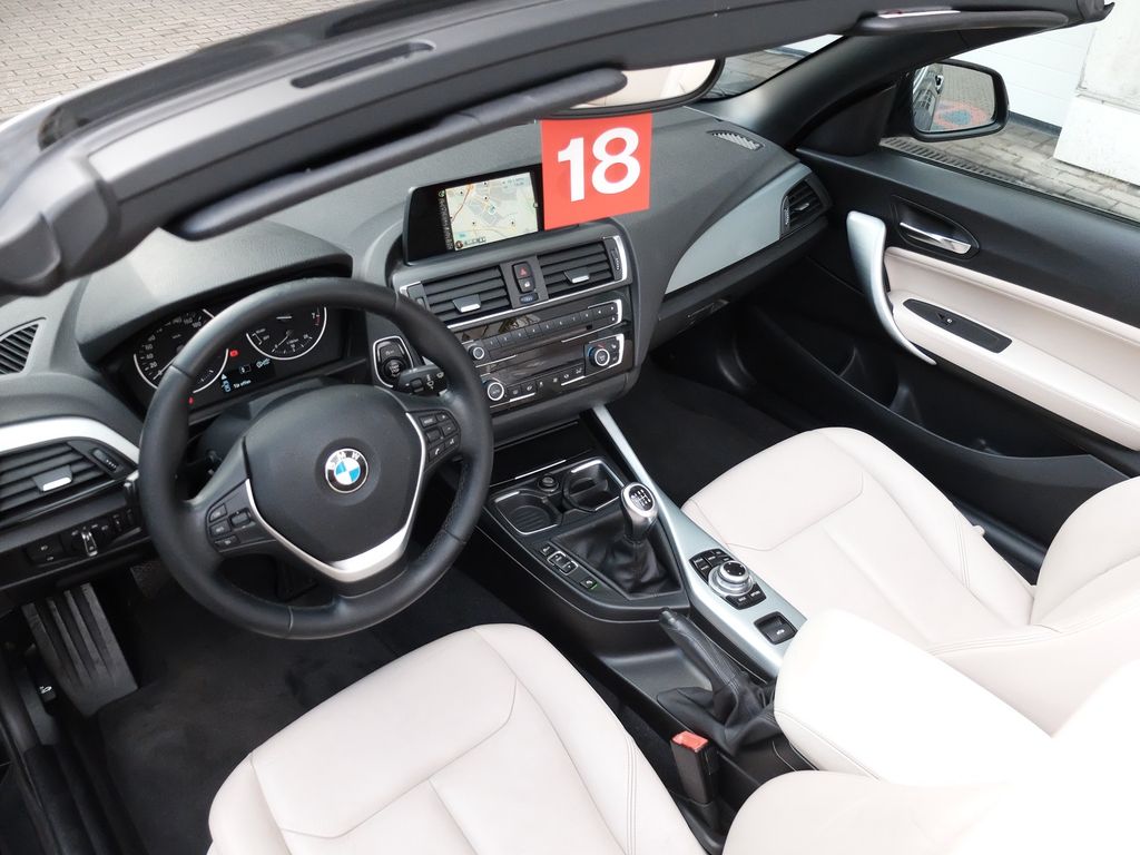 BMW 218 2015